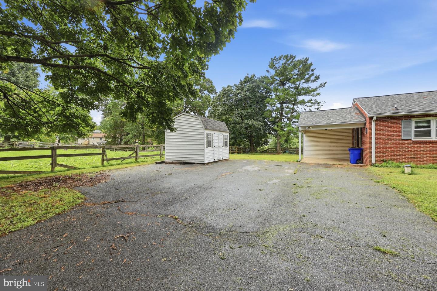 11703 Fingerboard Rd Property Photo 37