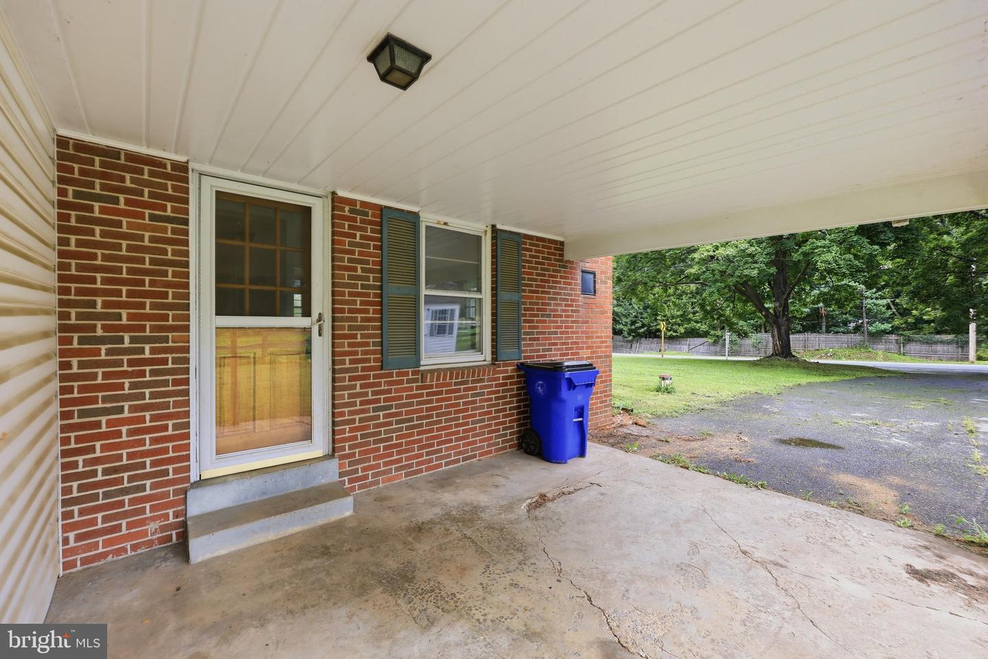 11703 Fingerboard Rd Property Photo 40