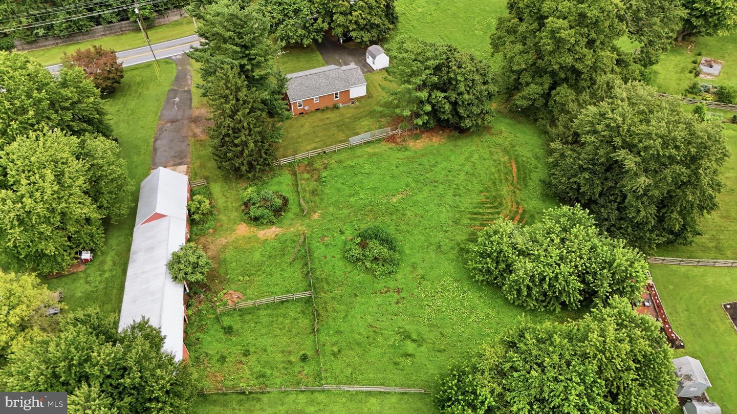 11703 Fingerboard Rd Property Photo 45