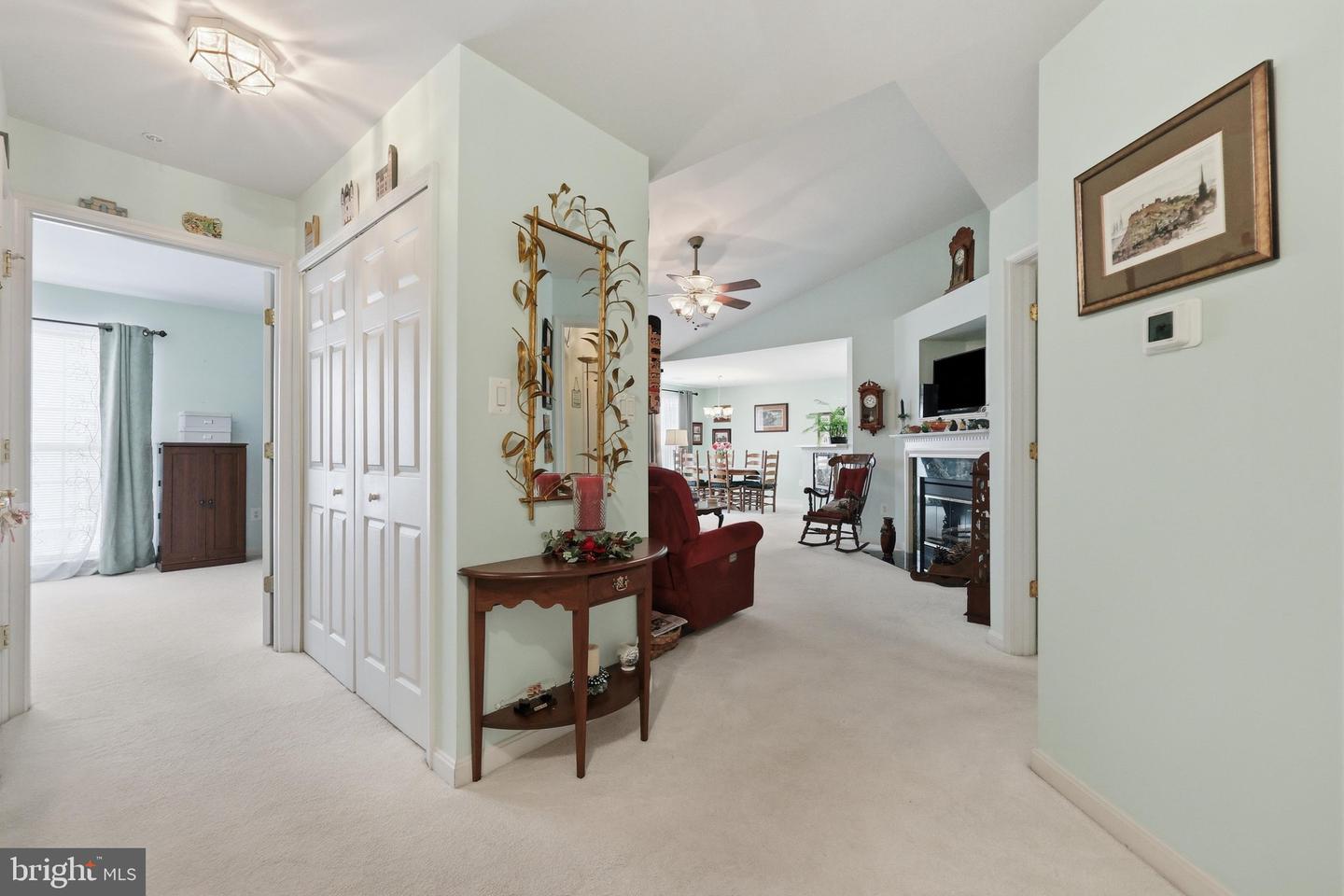 2501 Coleridge Dr #3a Property Photo 6
