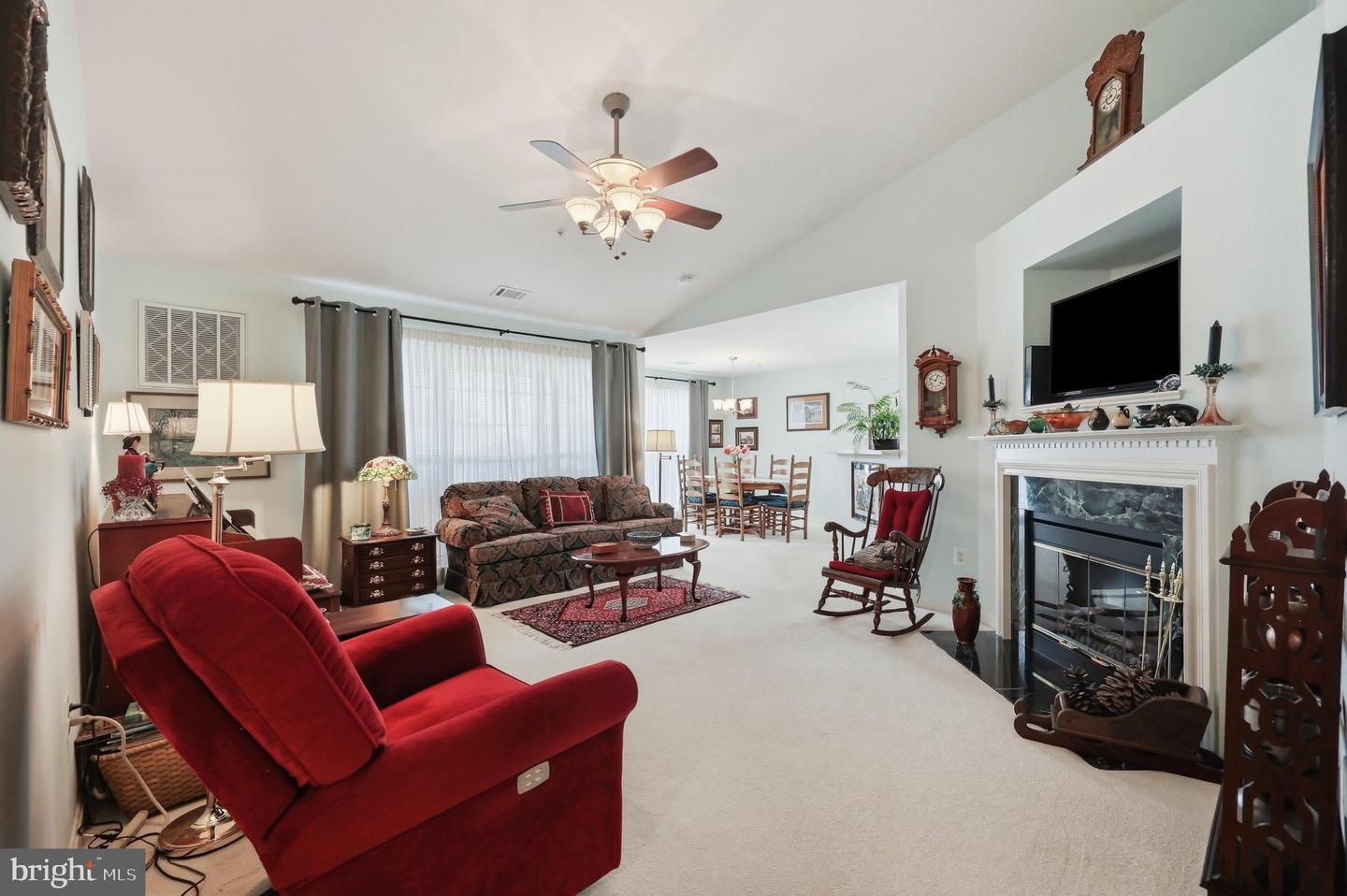 2501 Coleridge Dr #3a Property Photo 7