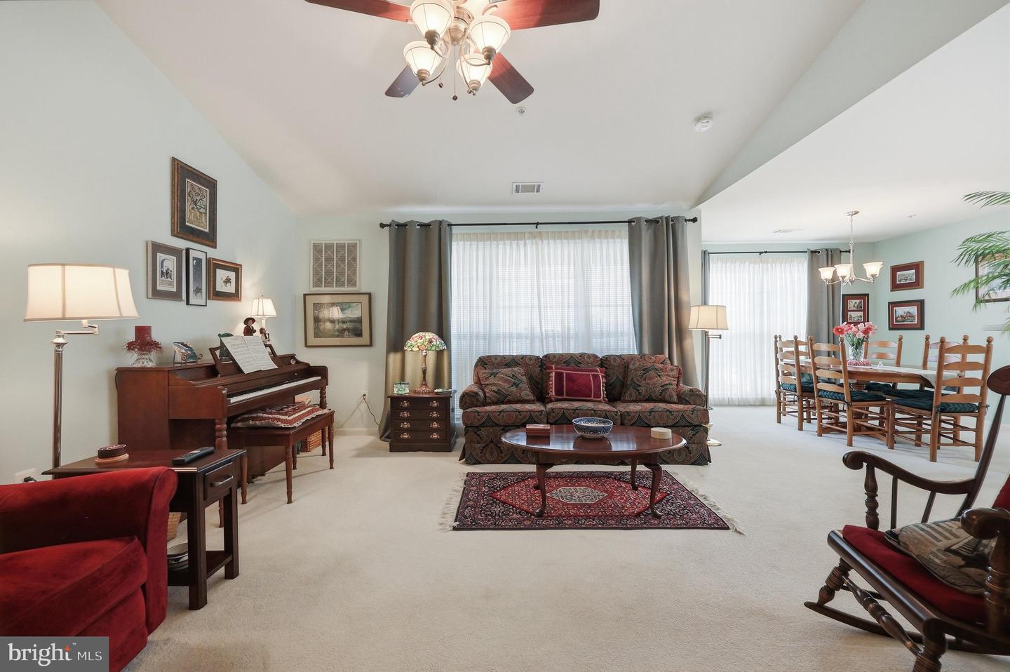 2501 Coleridge Dr #3a Property Photo 8