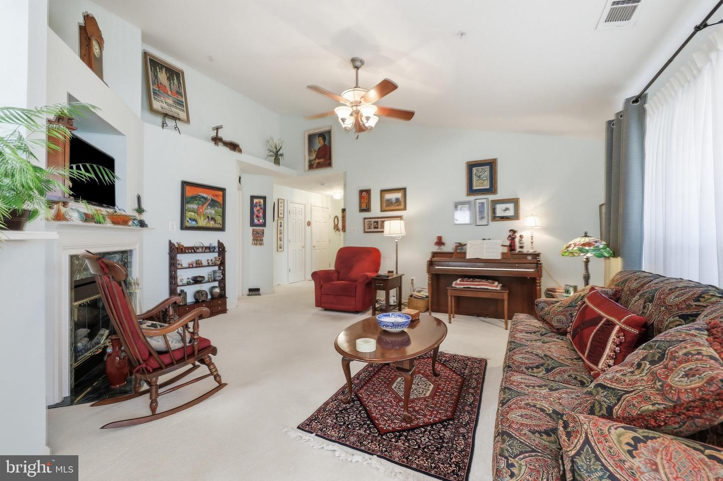 2501 Coleridge Dr #3a Property Photo 10