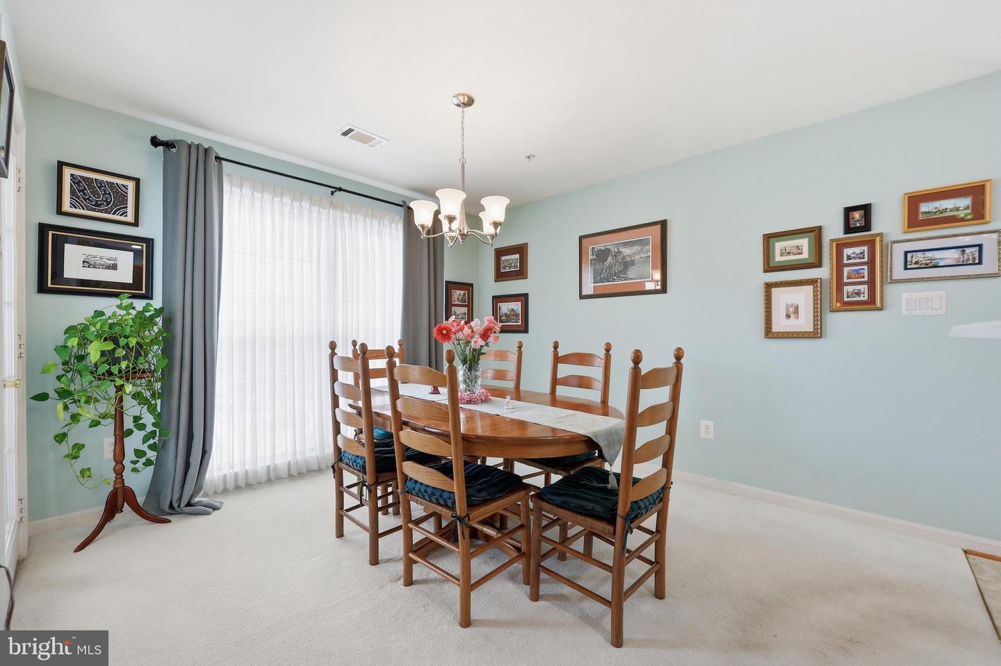 2501 Coleridge Dr #3a Property Photo 12