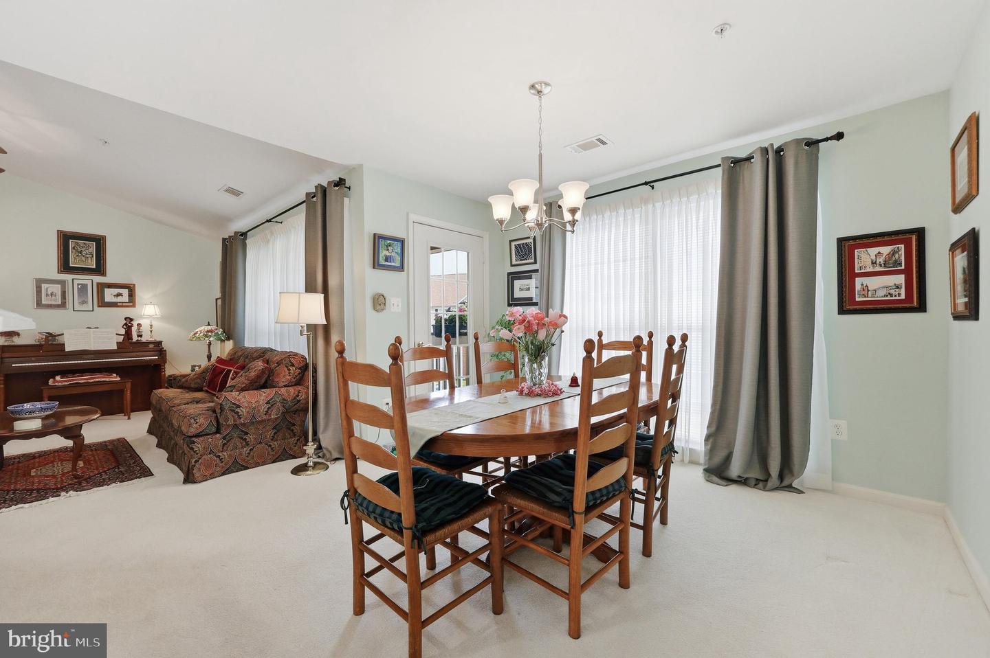2501 Coleridge Dr #3a Property Photo 13
