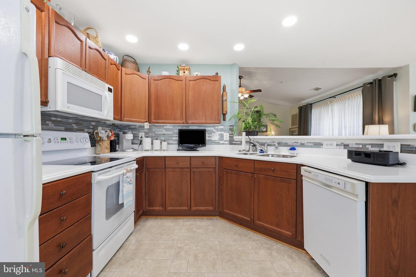 2501 Coleridge Dr #3a Property Photo 19
