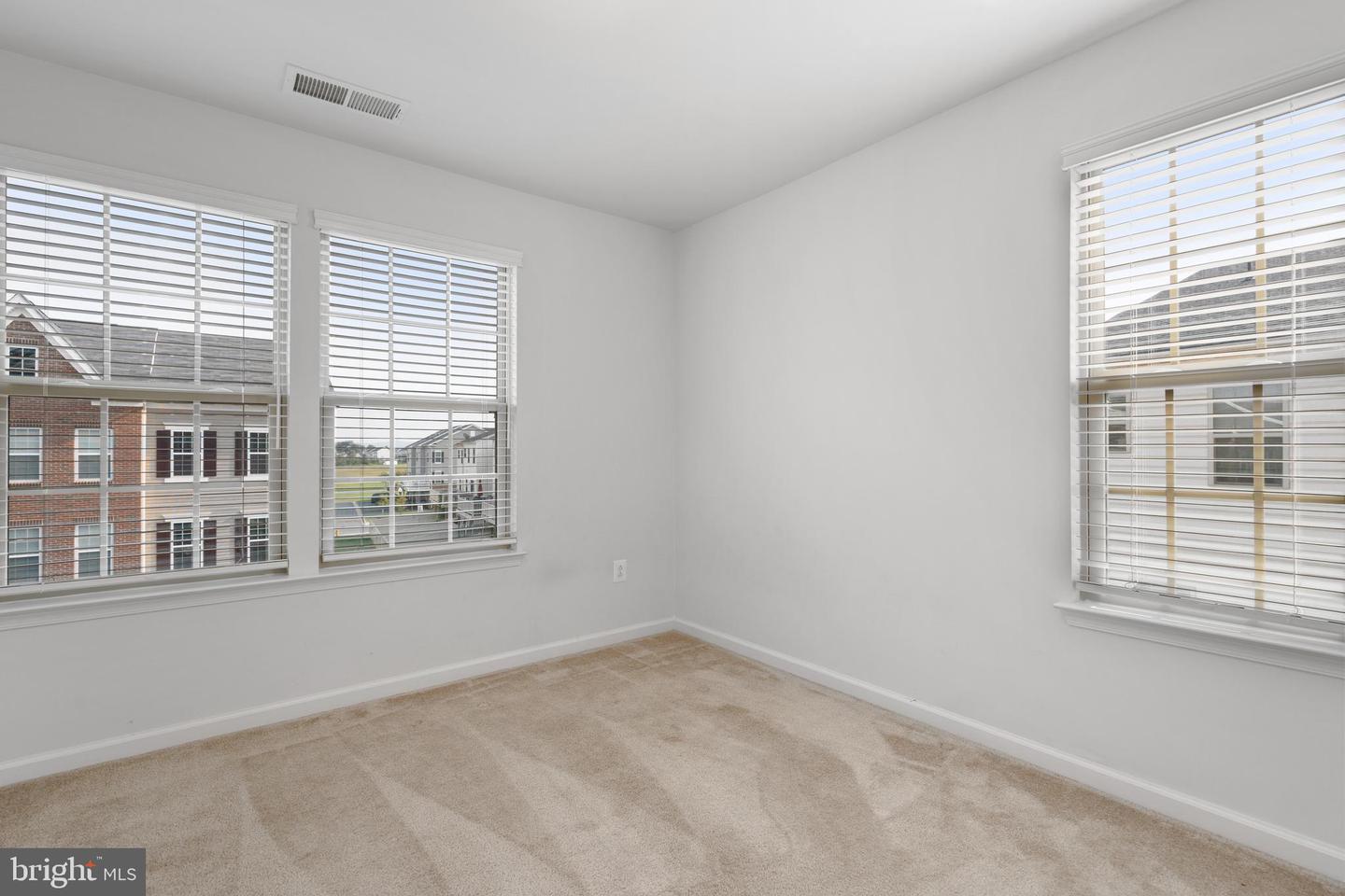 6252 Alexa St Property Photo 20