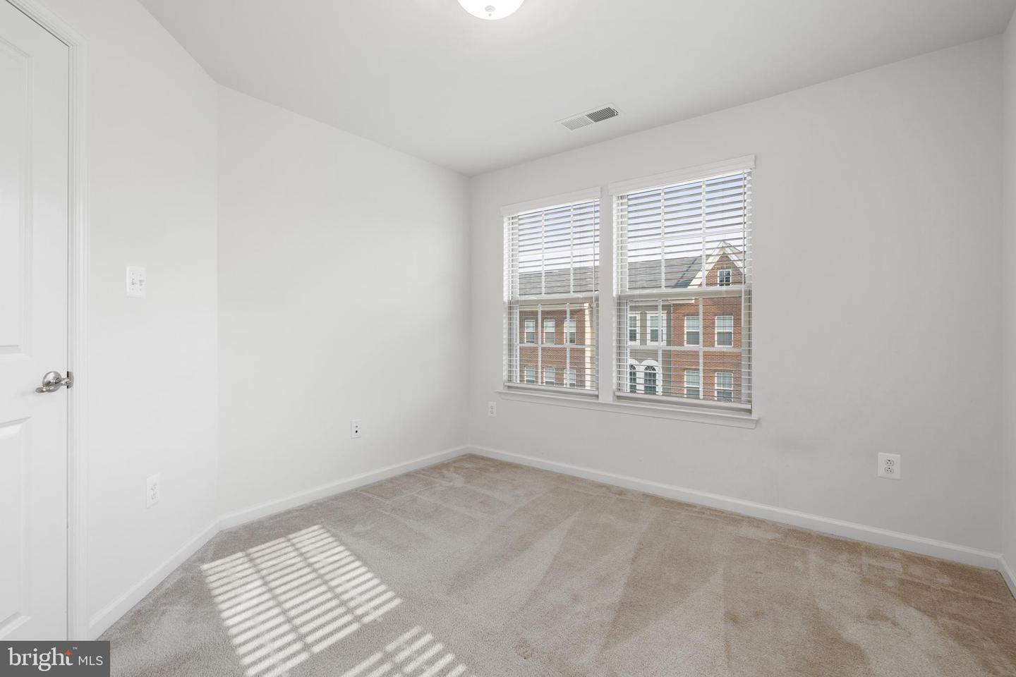 6252 Alexa St Property Photo 22