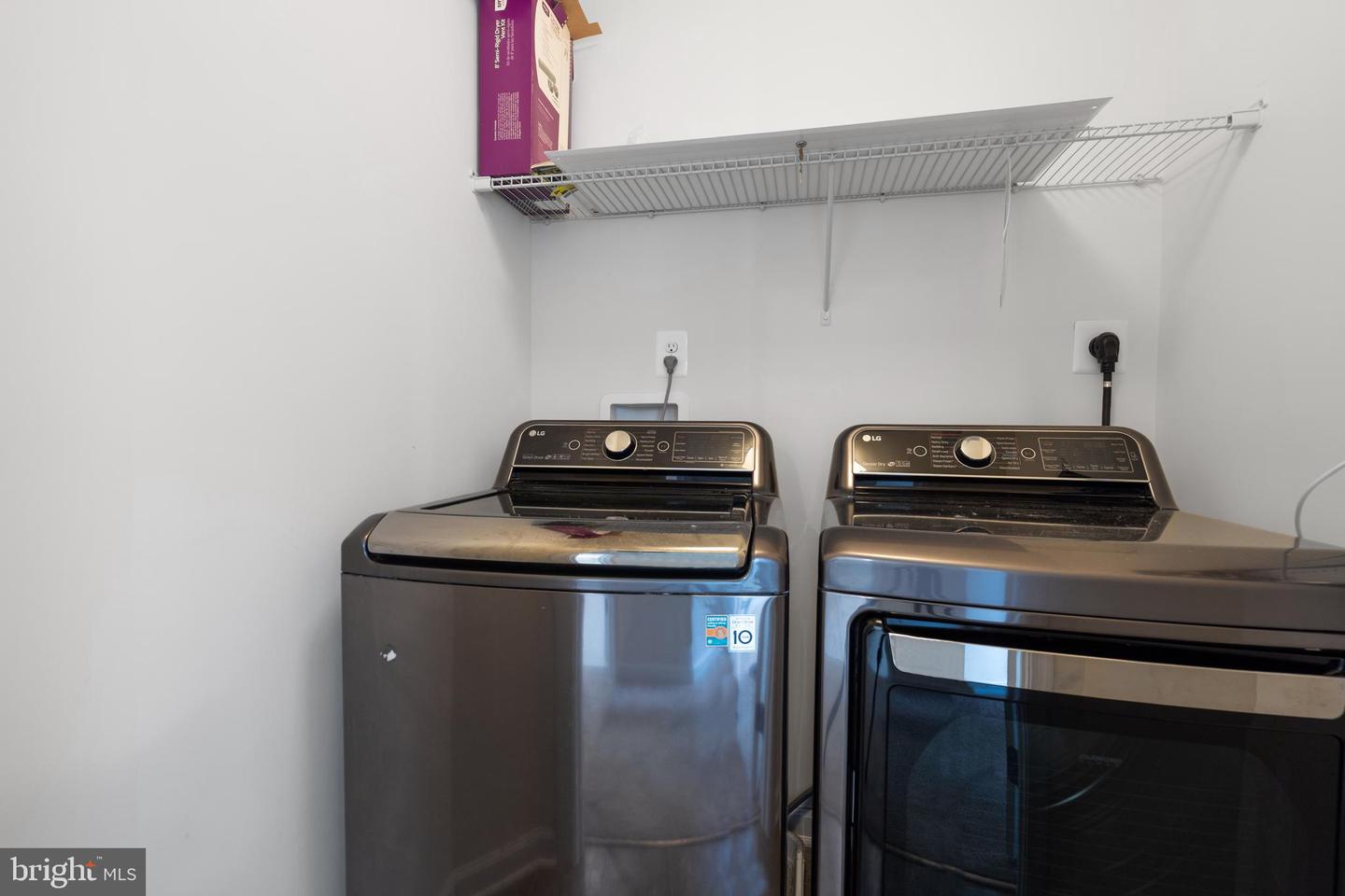 6252 Alexa St Property Photo 23