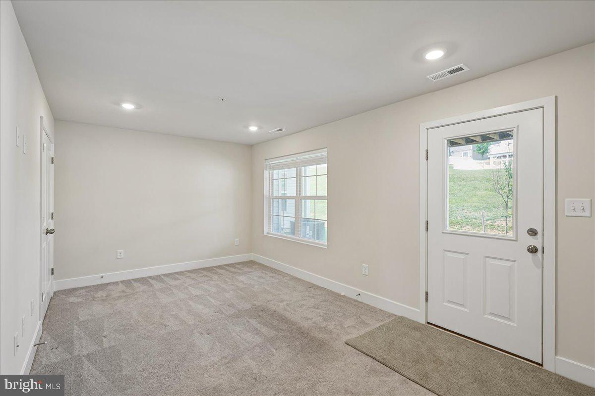 2380 Spruce Knob Ter Property Photo 29