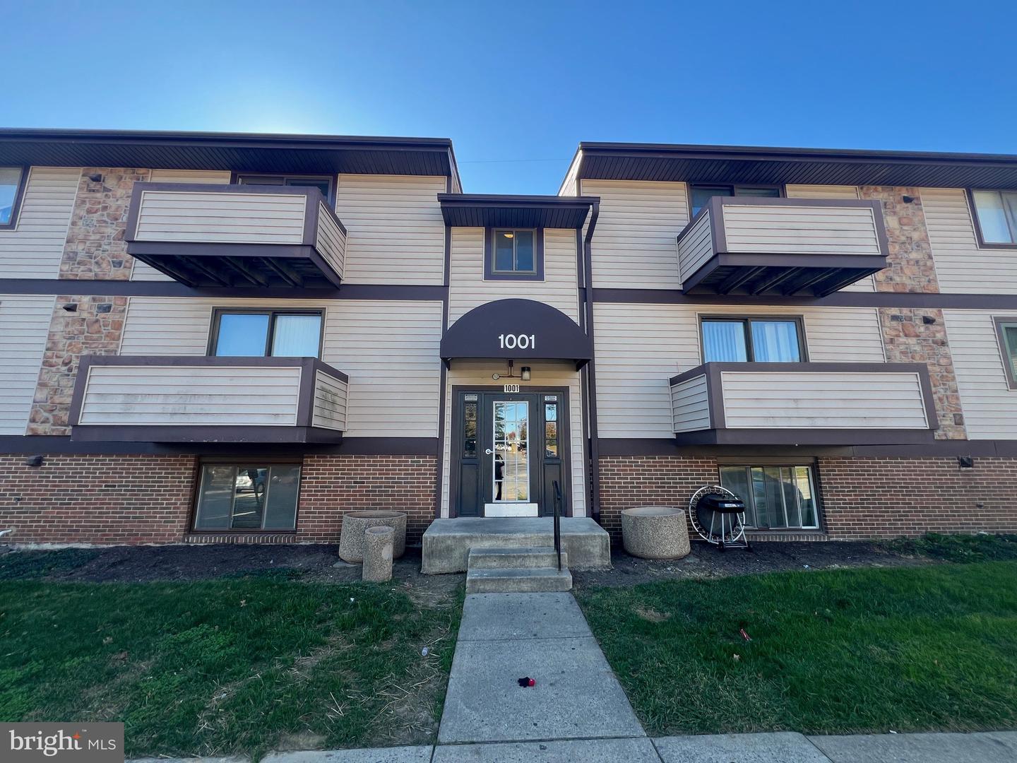 1001-e Heather Ridge Dr #e Property Photo 1