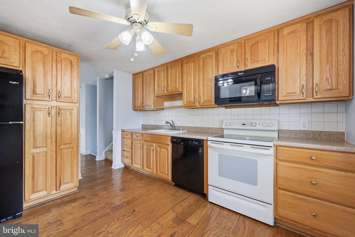 1597 Dogwood Dr Property Photo 17