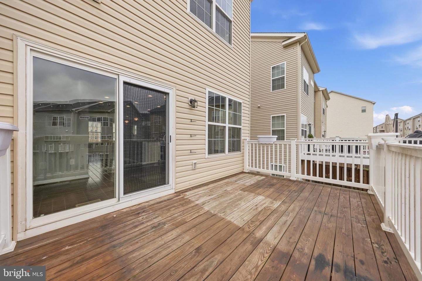6086 Forum Sq Property Photo 55