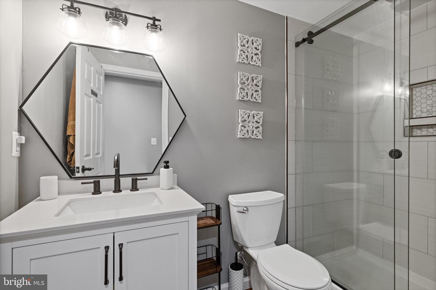 7014 Allington Manor Cir E Property Photo 11
