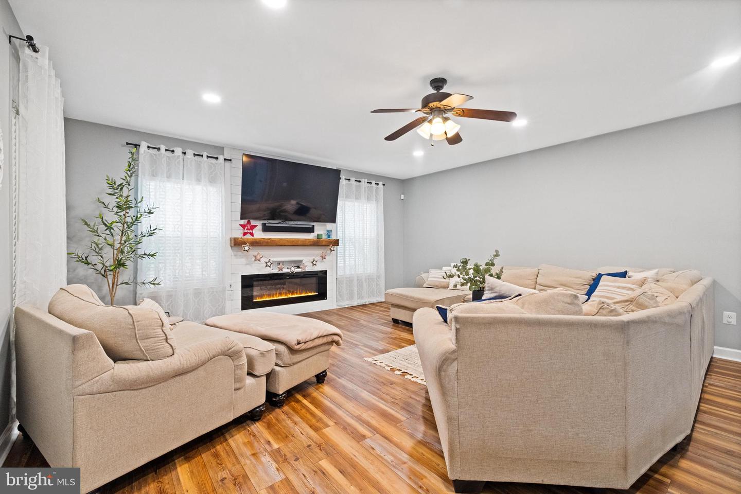 7014 Allington Manor Cir E Property Photo 30