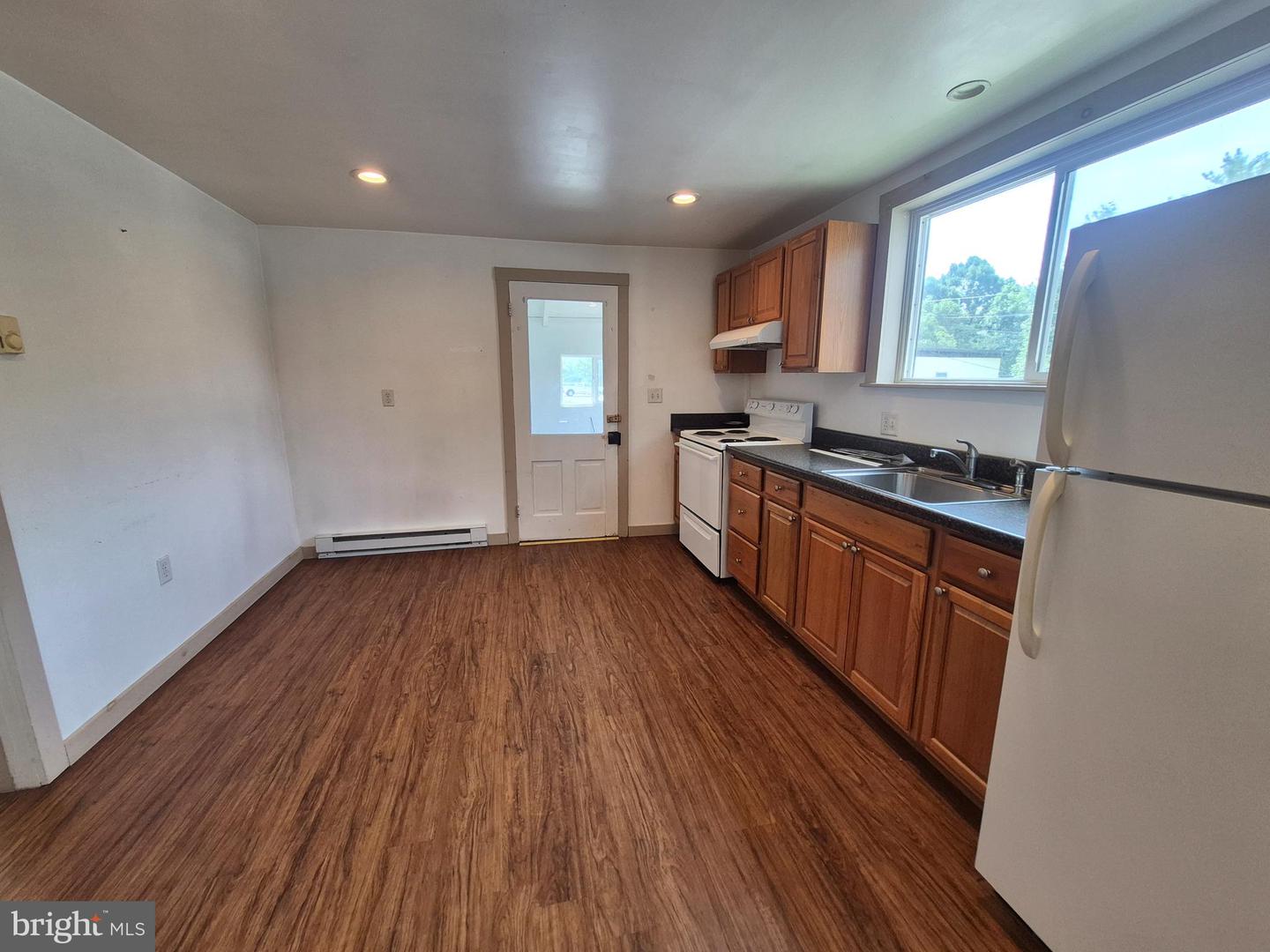219 S Seton Ave Property Photo 8