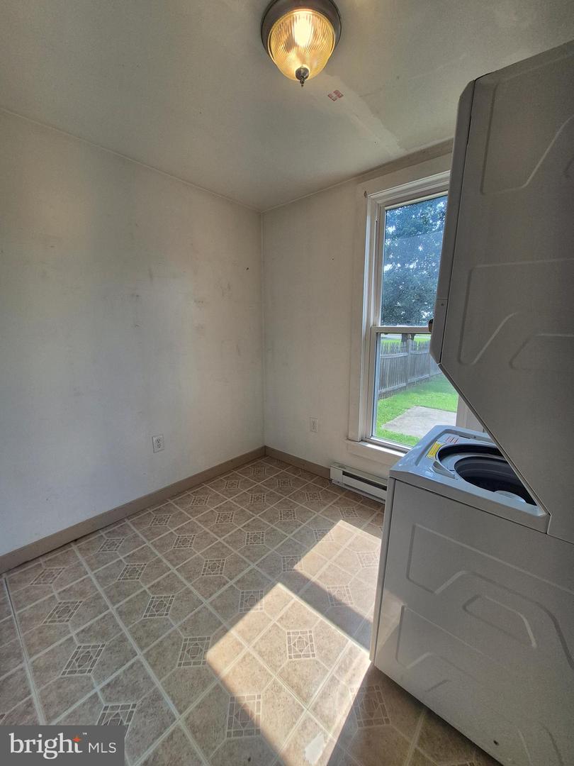 219 S Seton Ave Property Photo 16