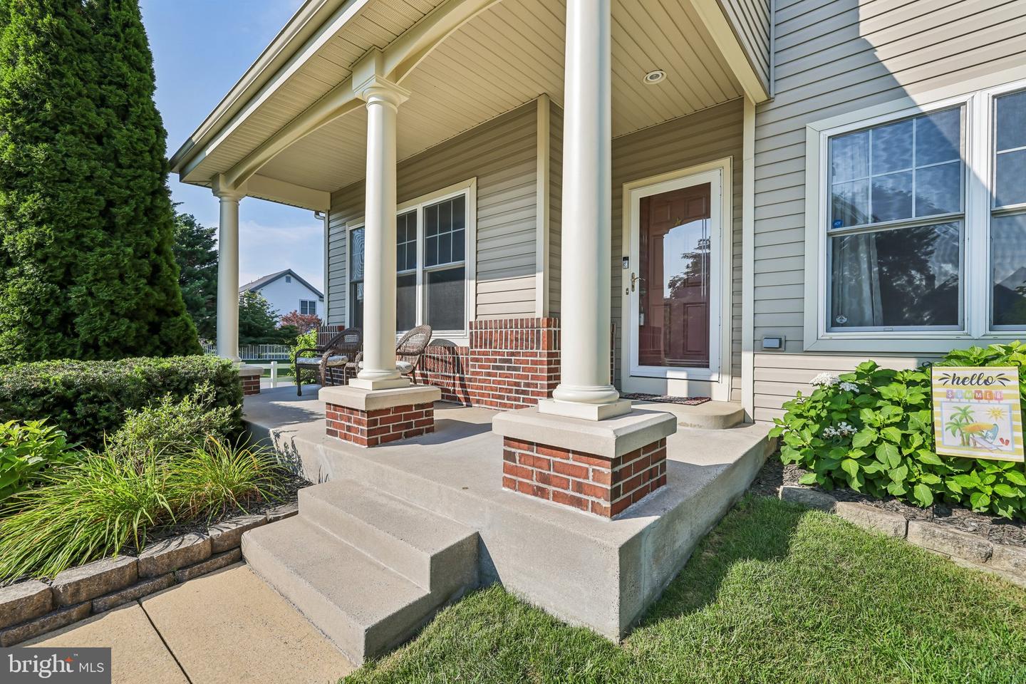 5700 Honey Glen Ct Property Photo 4