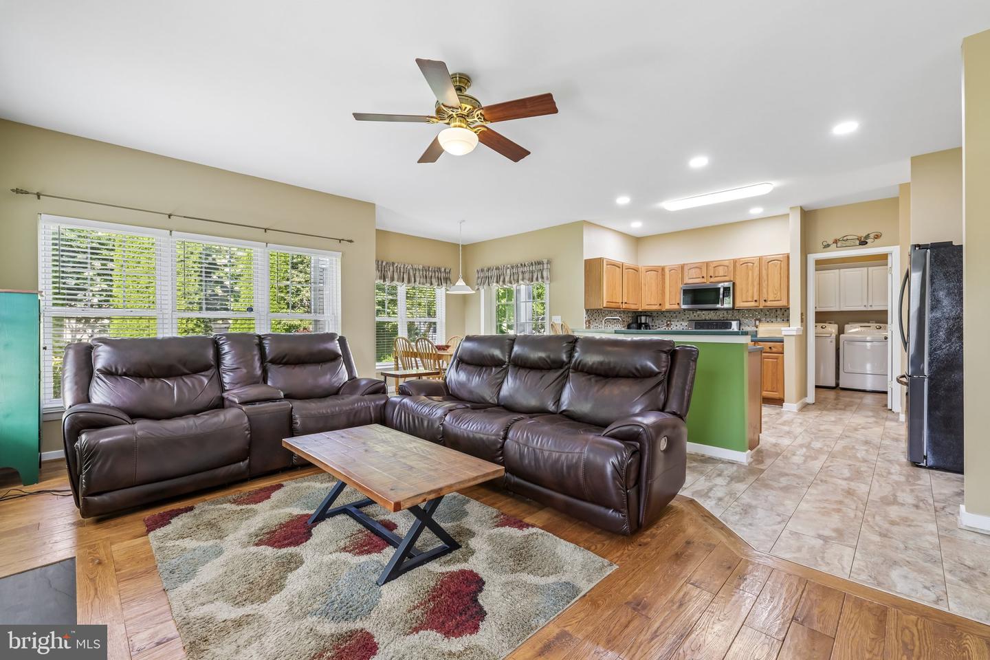 5700 Honey Glen Ct Property Photo 13