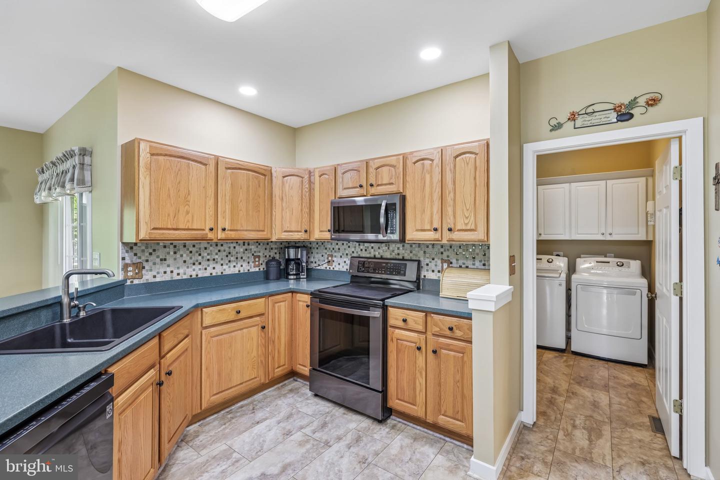 5700 Honey Glen Ct Property Photo 21