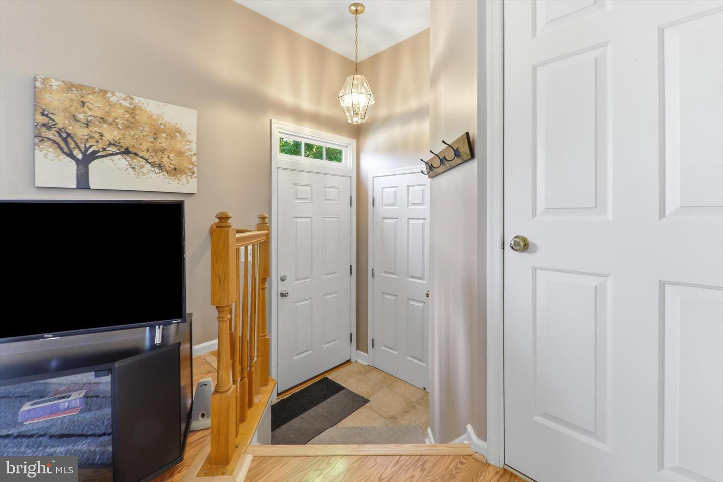3901 Manheim Pl Property Photo 2