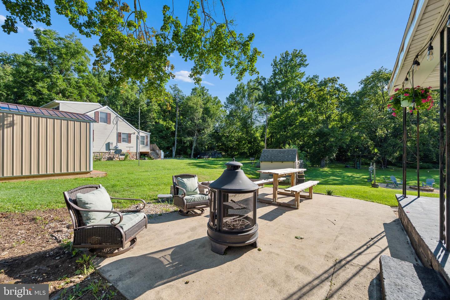 15851 Smith Rd Property Photo 40