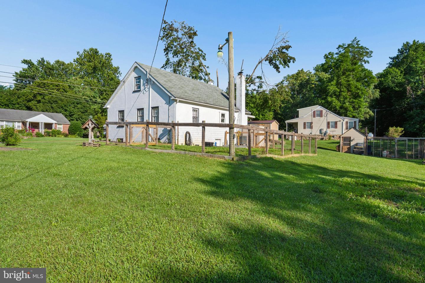 15851 Smith Rd Property Photo 42