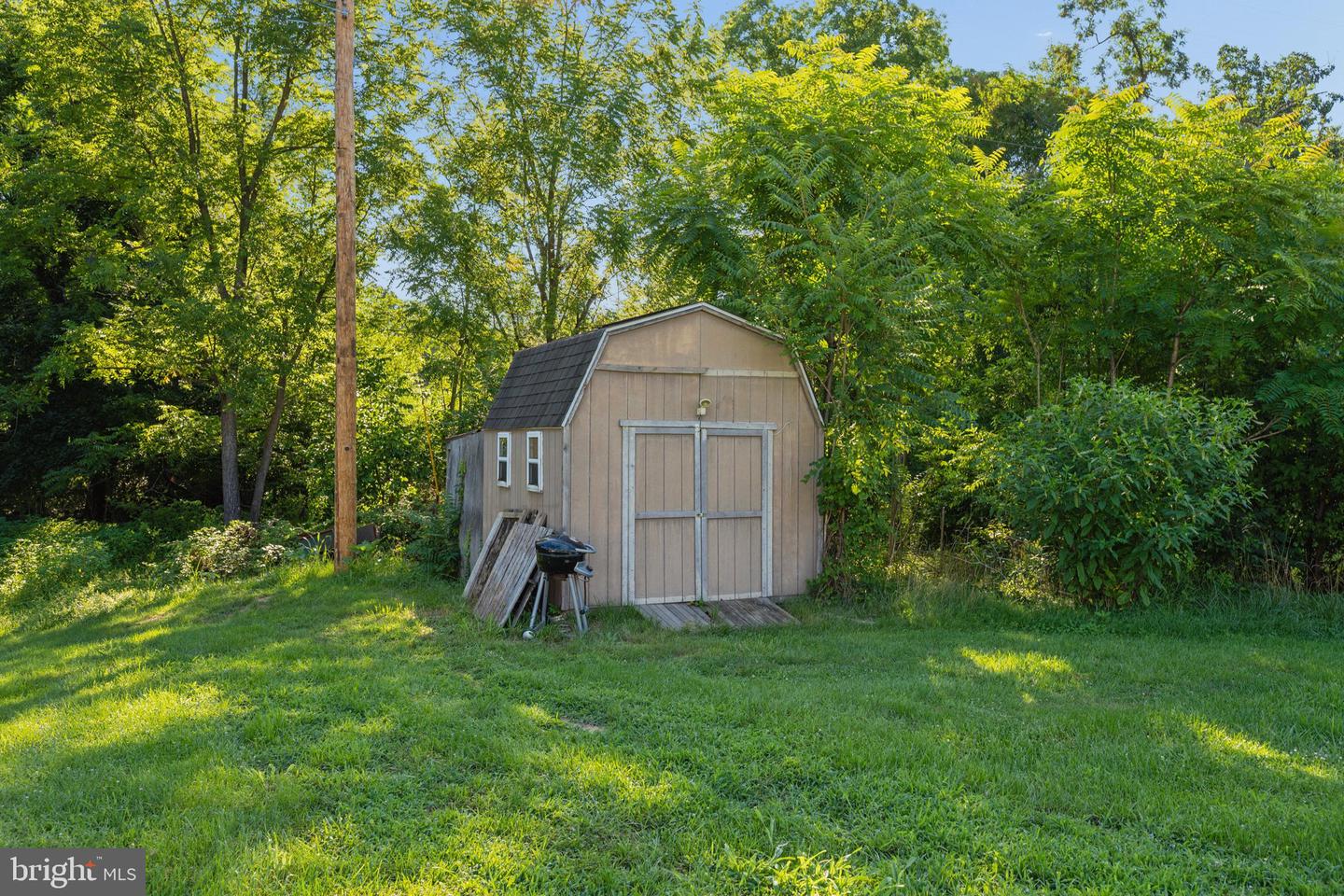 15851 Smith Rd Property Photo 56
