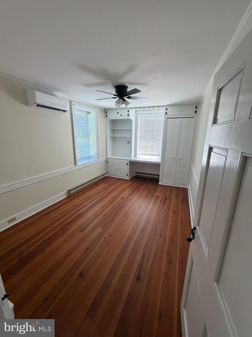 11037 Harp Hill Rd Property Photo 12