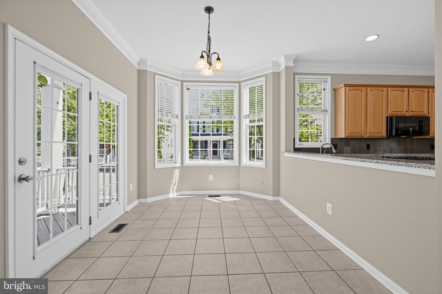3938 Addison Woods Rd Property Photo 4
