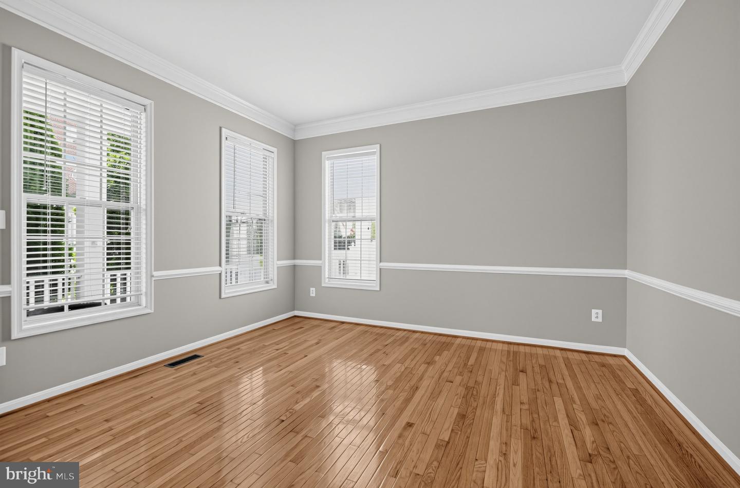 3938 Addison Woods Rd Property Photo 11