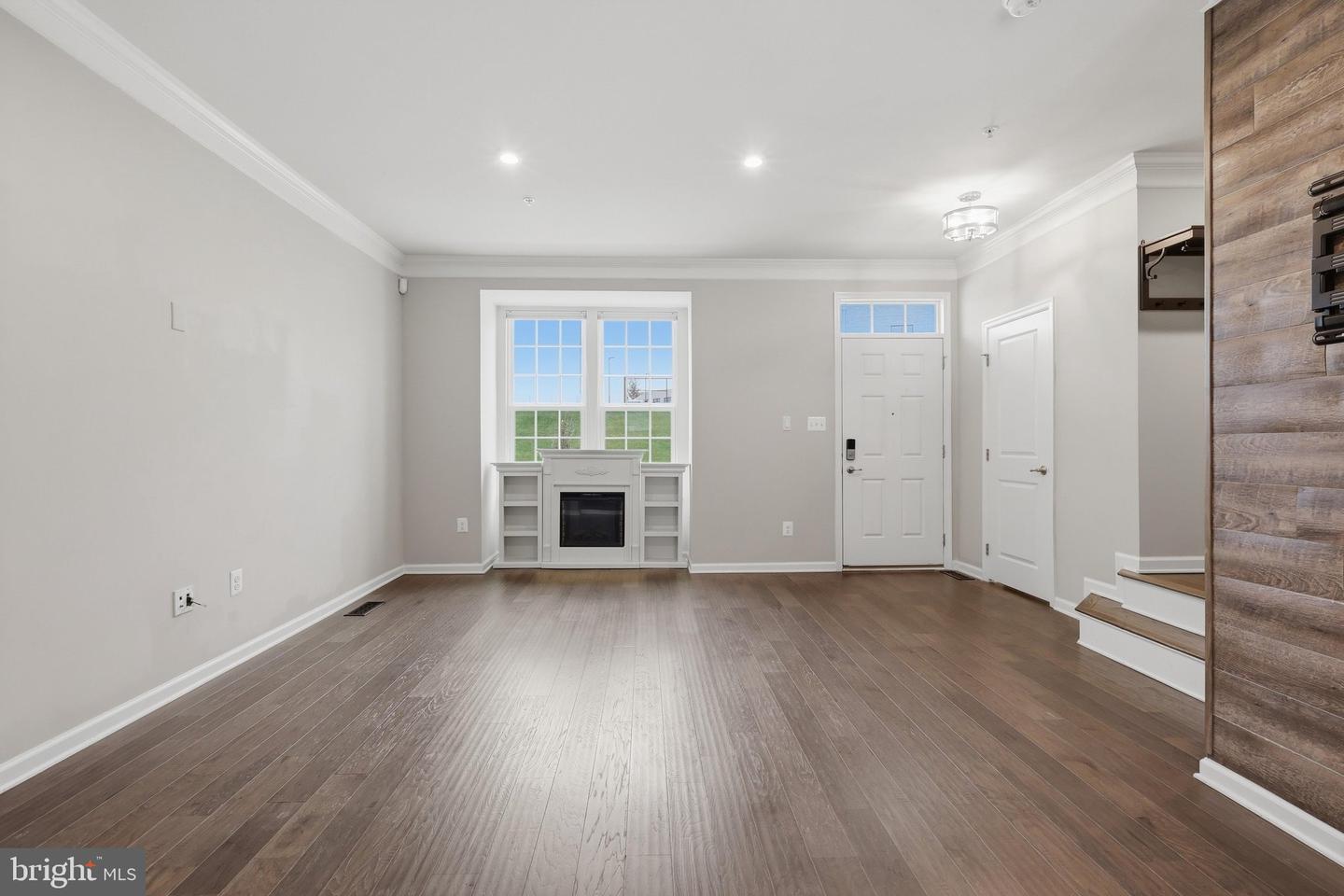4488 Maidengrass Ln Property Photo 8