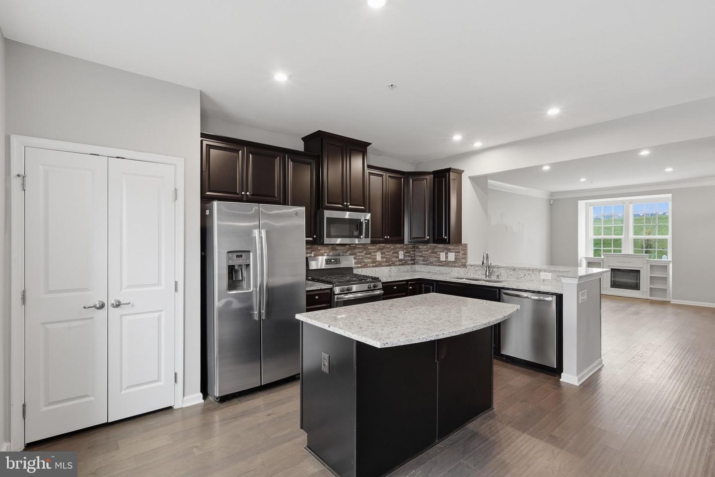 4488 Maidengrass Ln Property Photo 14