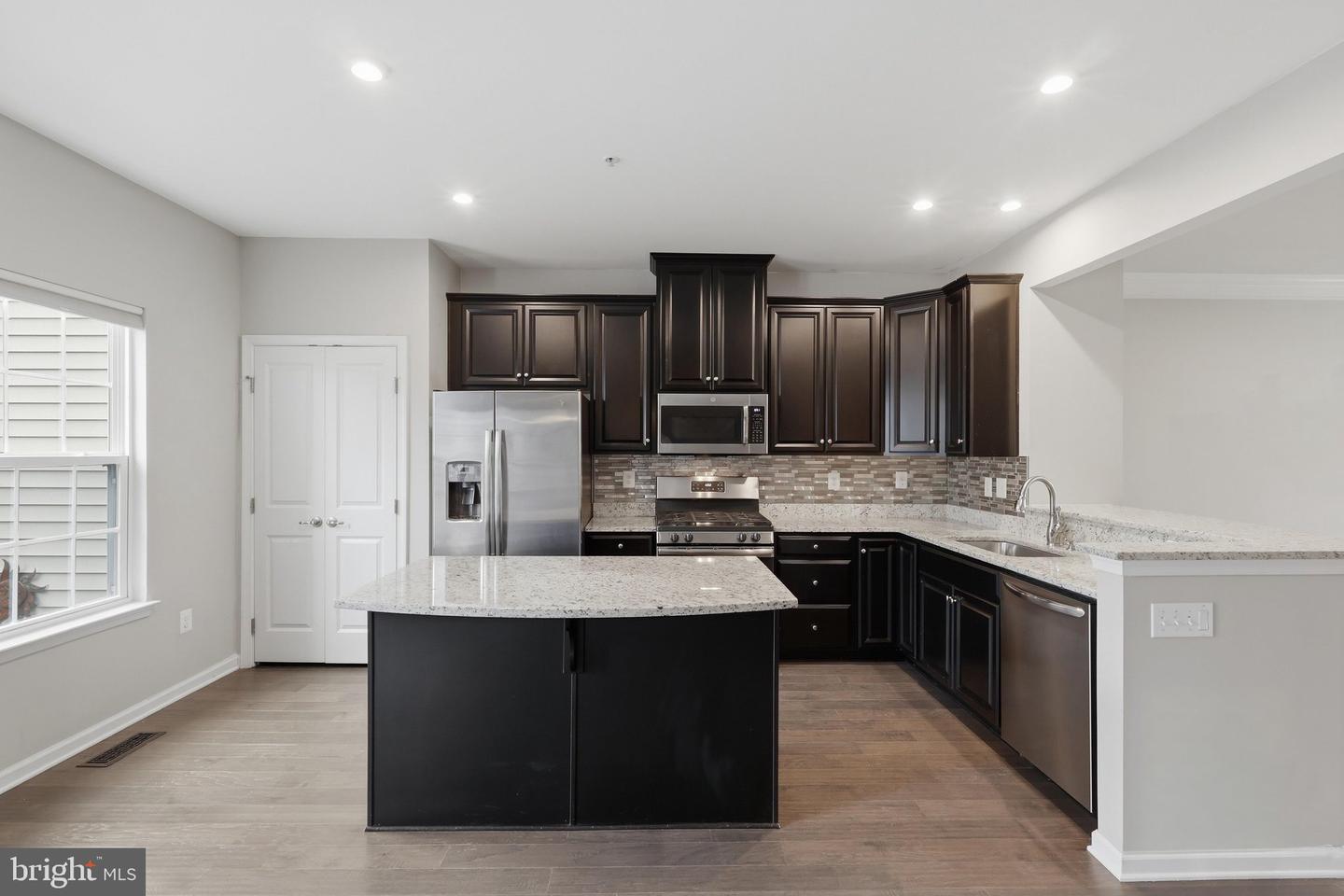4488 Maidengrass Ln Property Photo 16