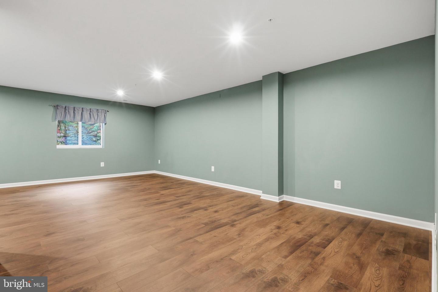4488 Maidengrass Ln Property Photo 27