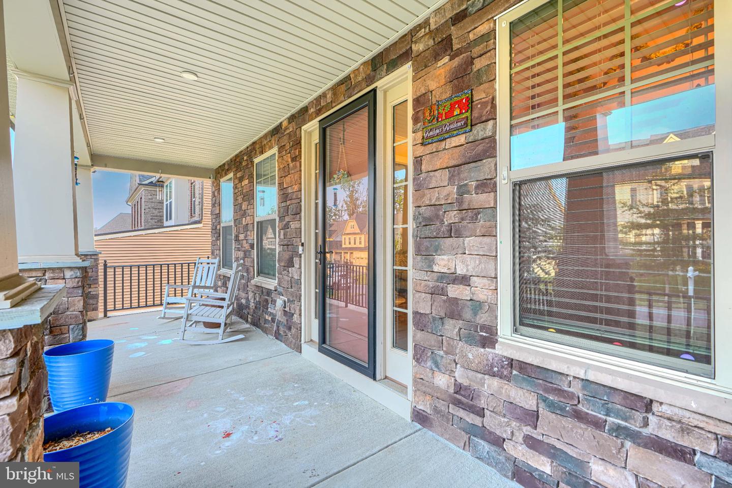7142 Starmount Way Property Photo 11
