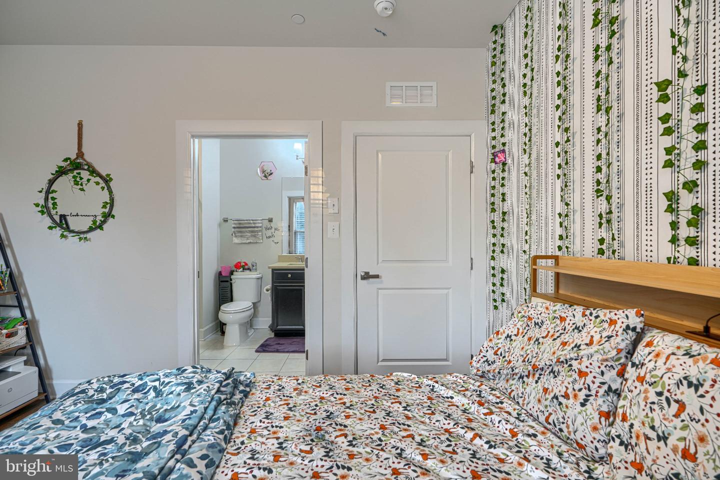 7142 Starmount Way Property Photo 40