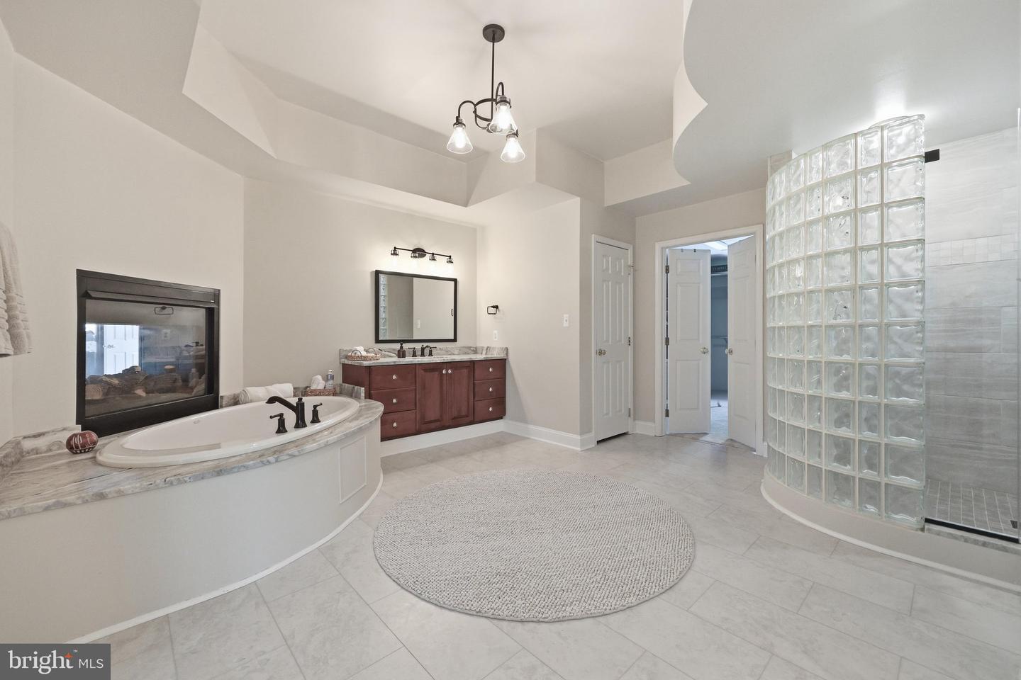 6048 White Flint Property Photo 46