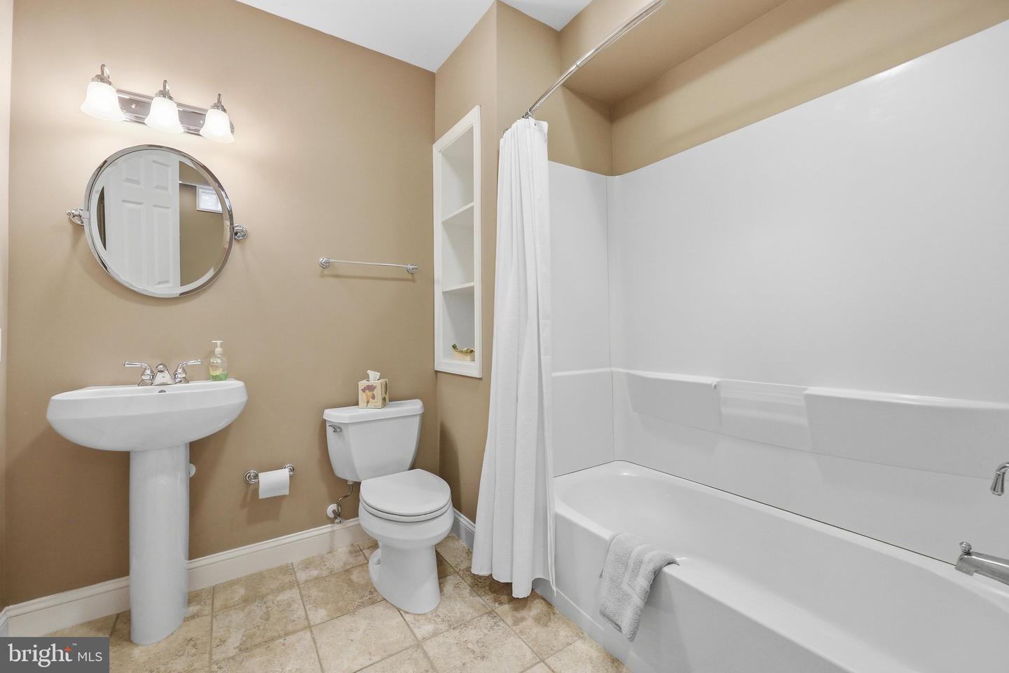 6048 White Flint Property Photo 59
