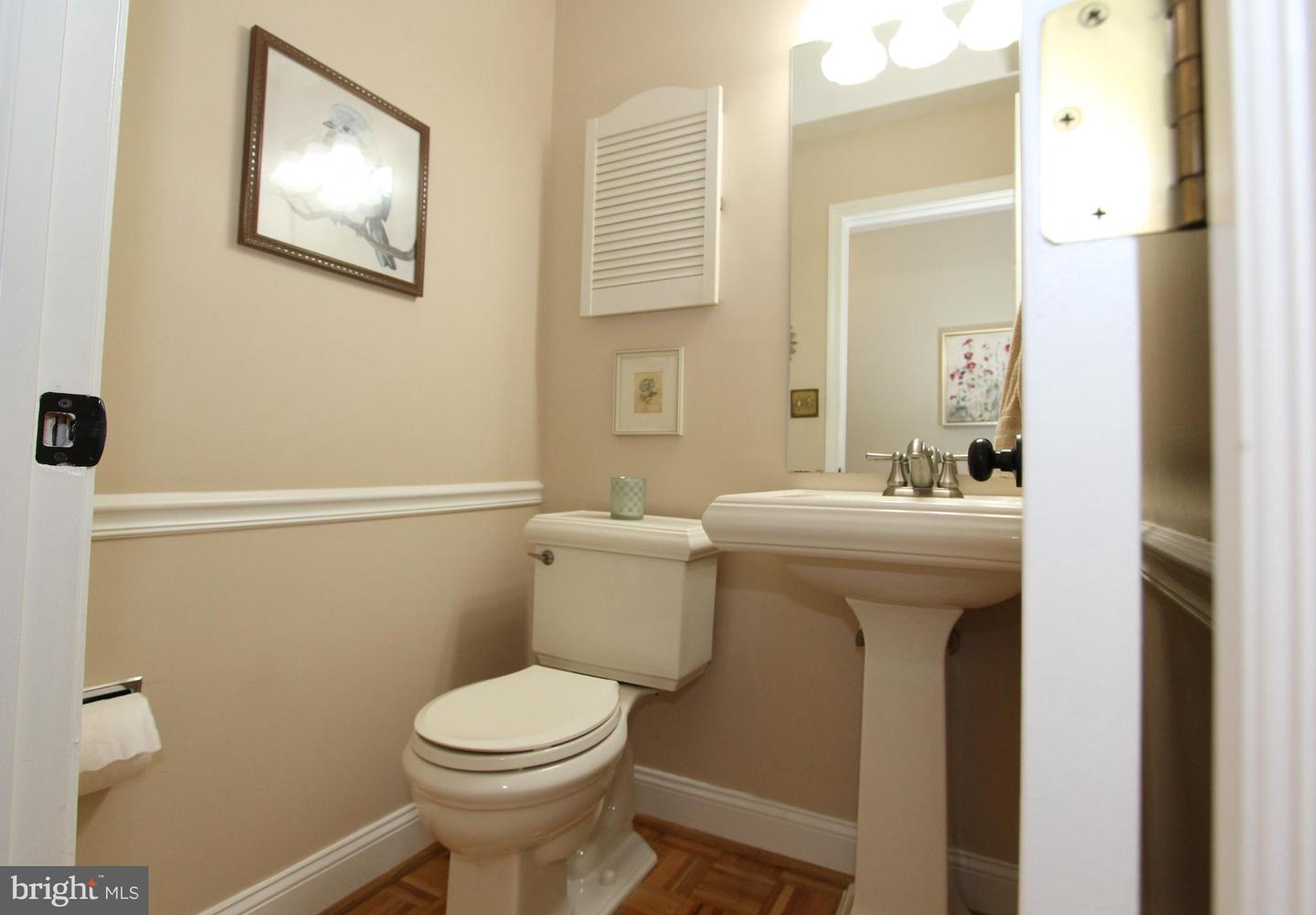6759 Meadowside Dr Property Photo 22
