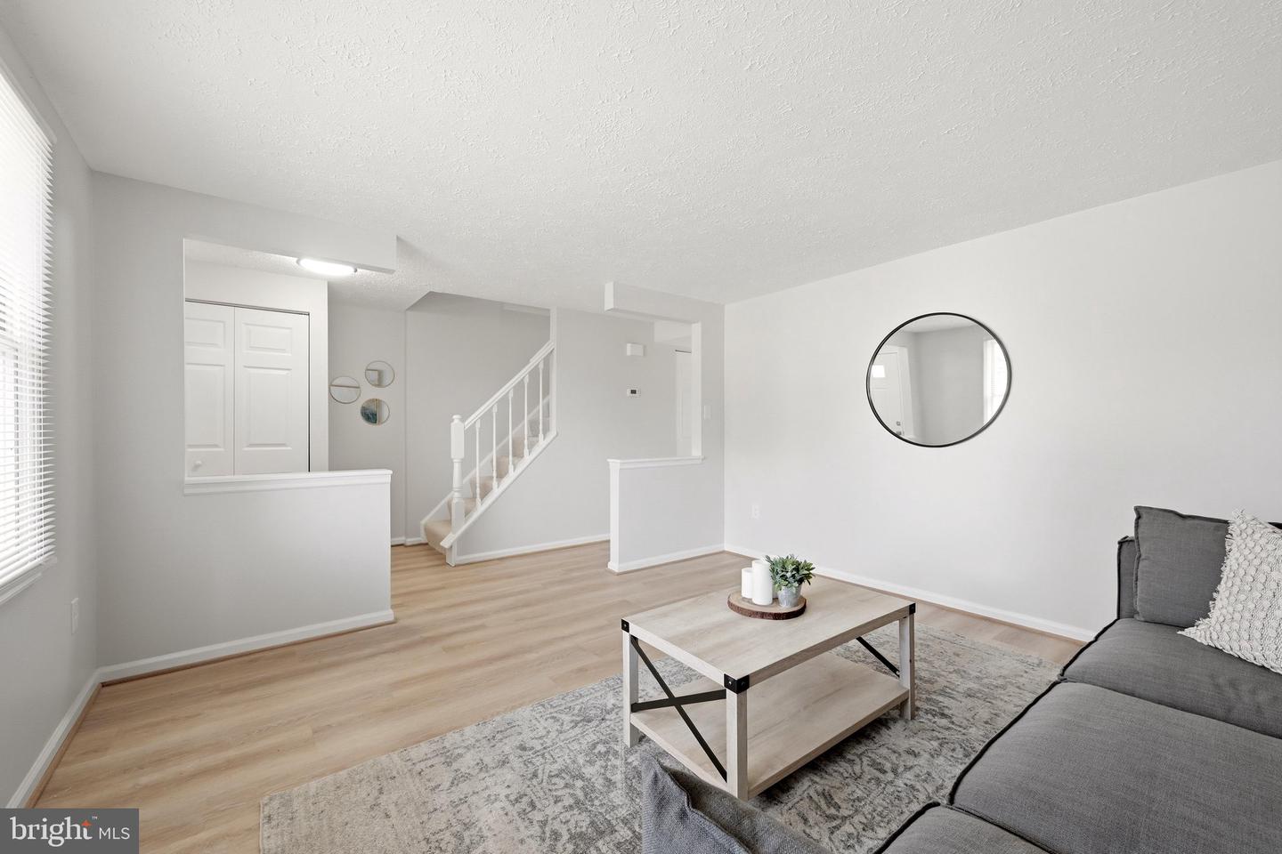 6711 Kernel Ct Property Photo 4