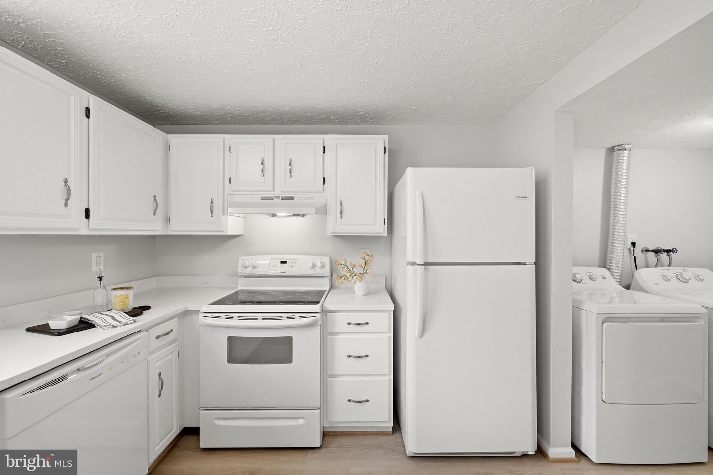 6711 Kernel Ct Property Photo 10