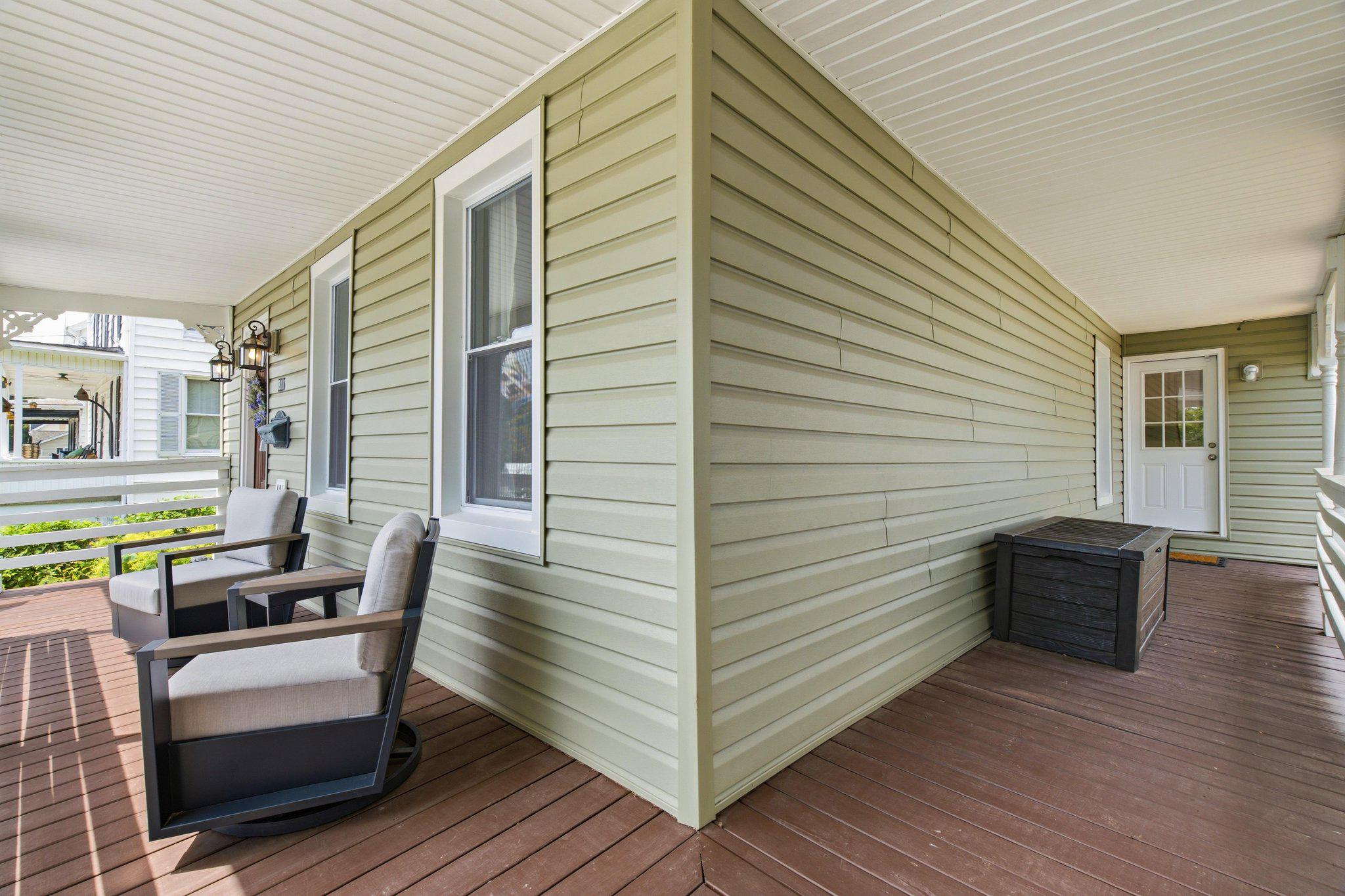 811 E B St Property Photo 5