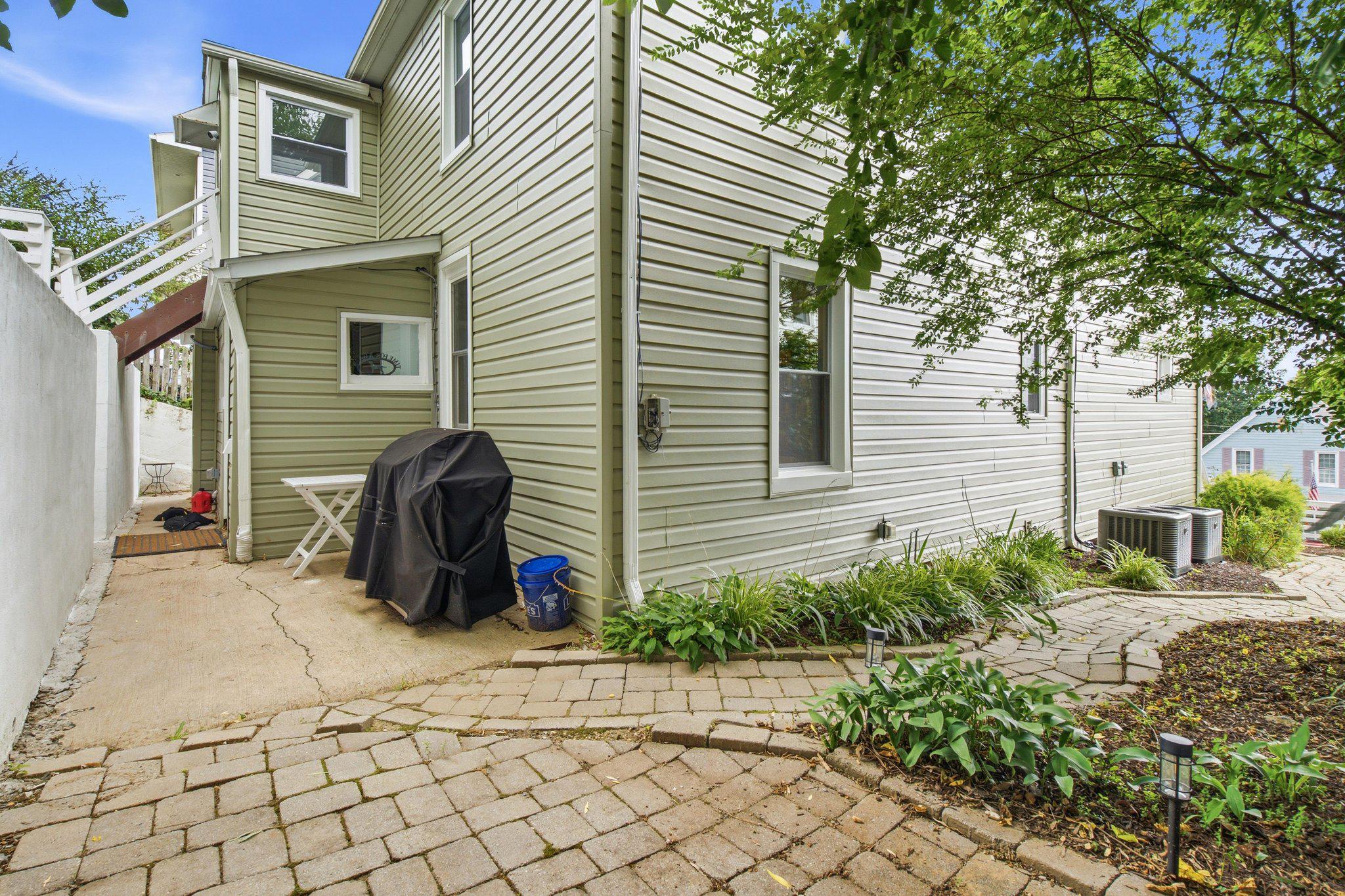 811 E B St Property Photo 35