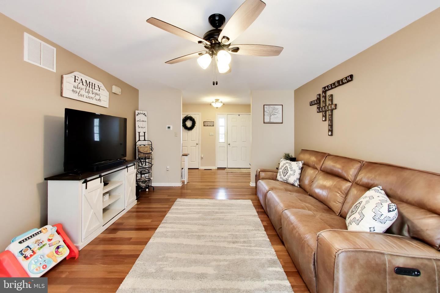 12205 Warner Rd Property Photo 13