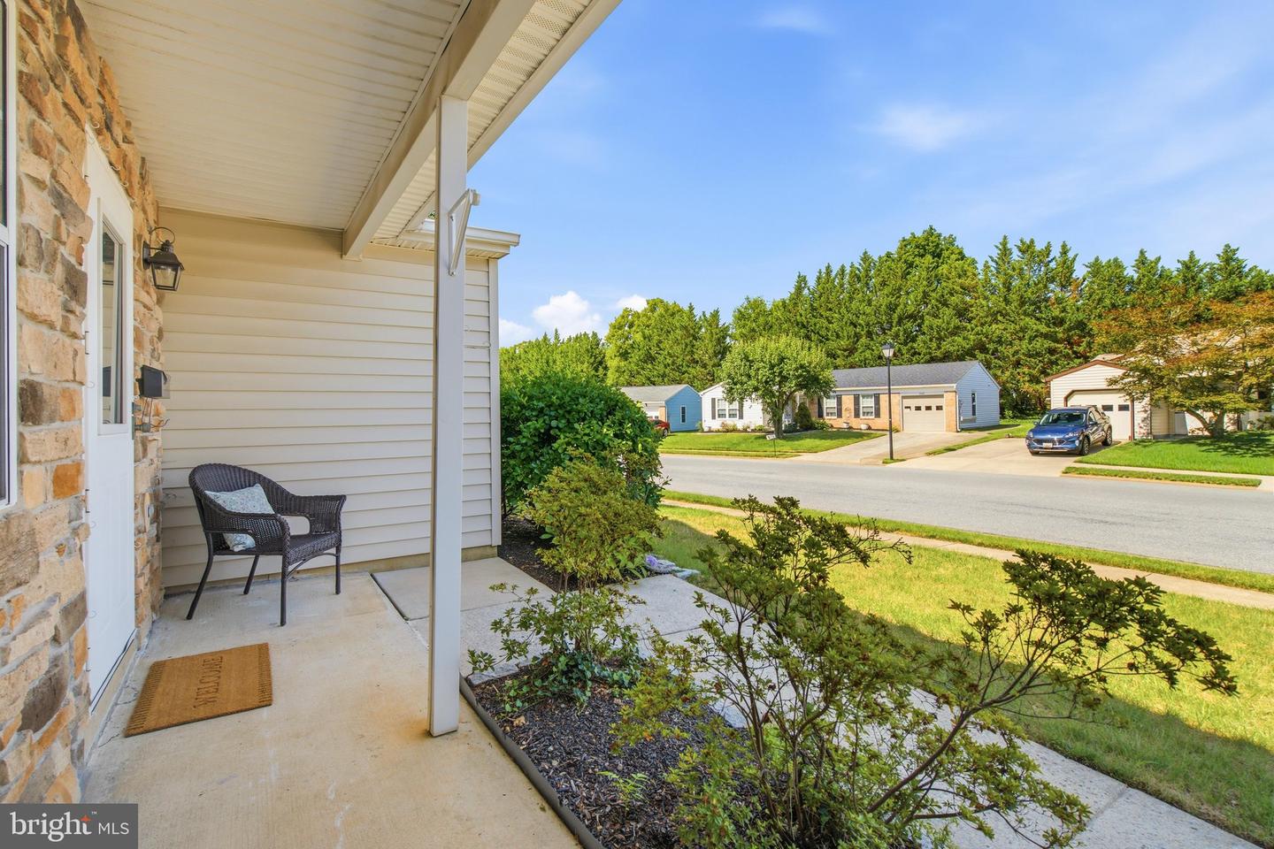 5661 Crabapple Dr Property Photo 3