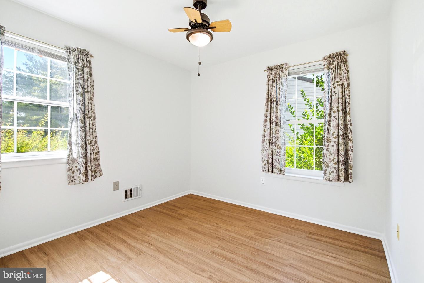 5661 Crabapple Dr Property Photo 24