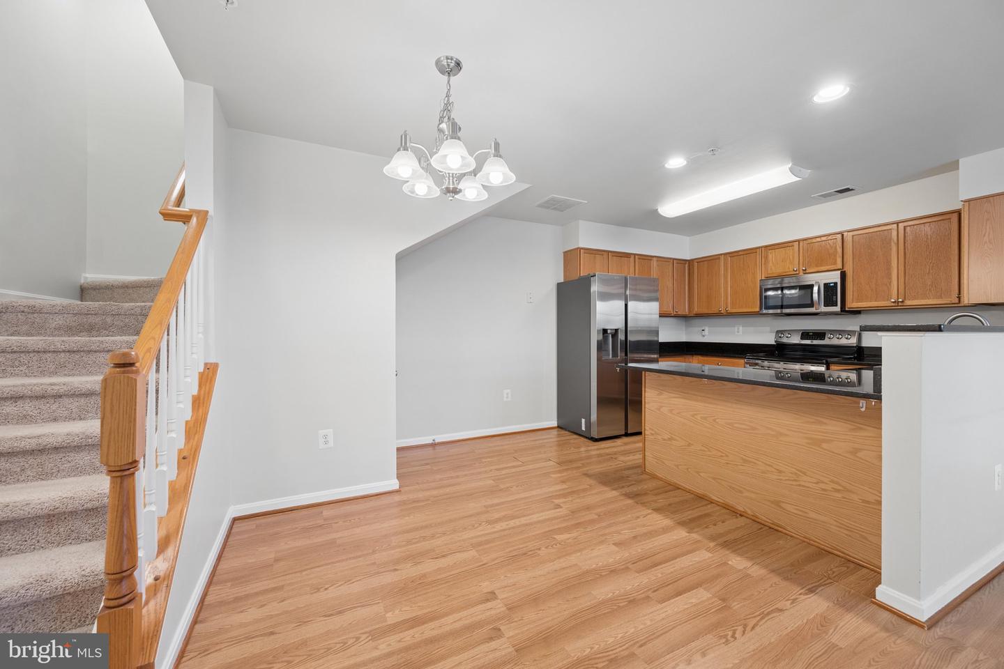 4967 Clarendon Ter Property Photo 15