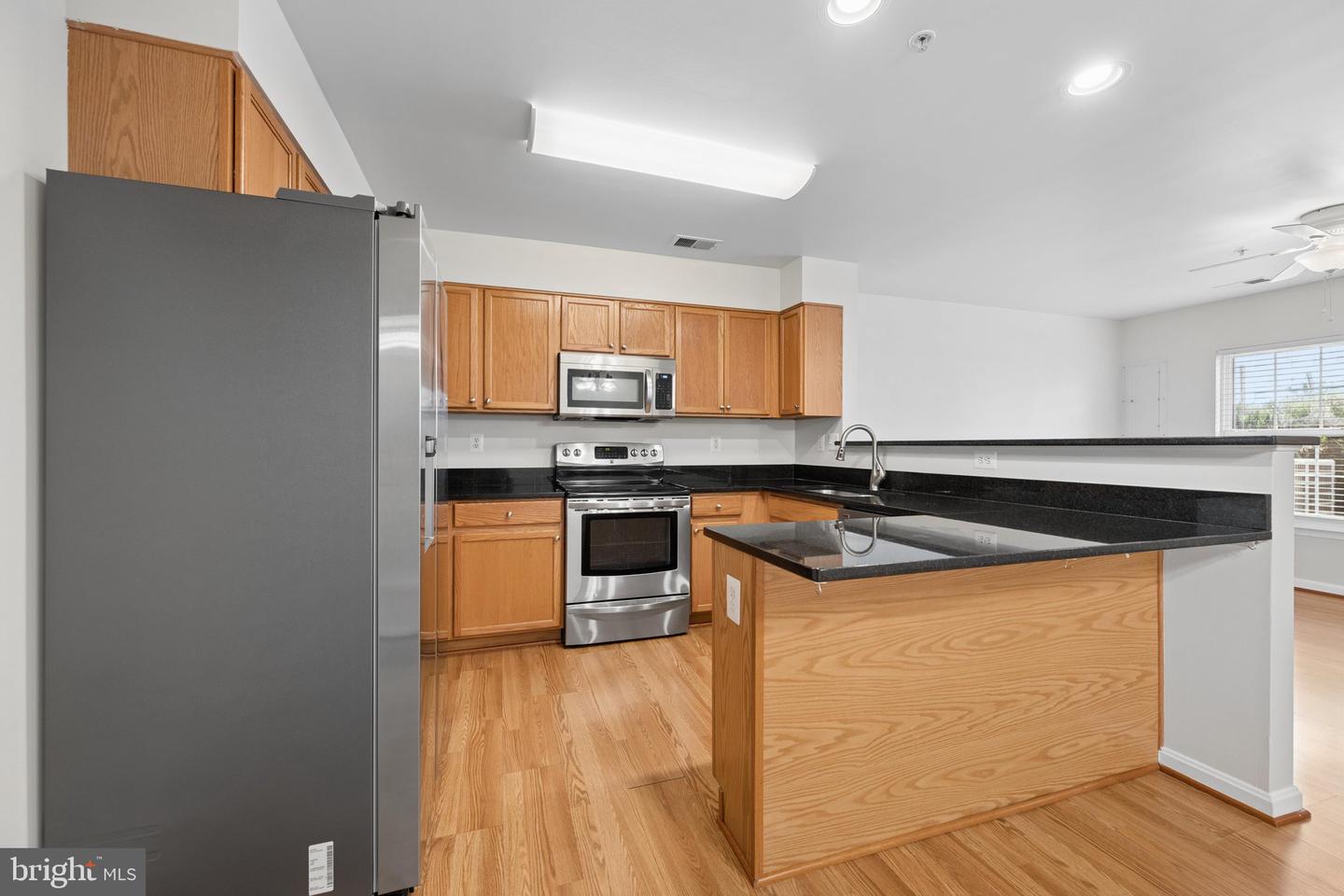 4967 Clarendon Ter Property Photo 17