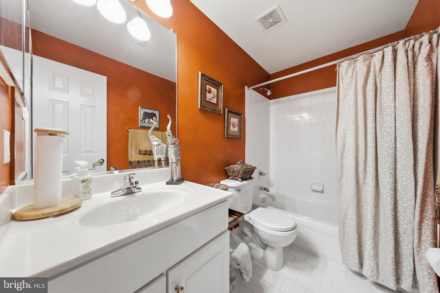 3648 Islington St Property Photo 35